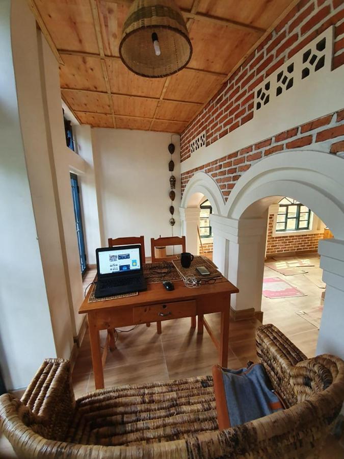Stany'S Apartments Butare ภายนอก รูปภาพ