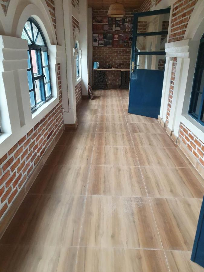 Stany'S Apartments Butare ภายนอก รูปภาพ