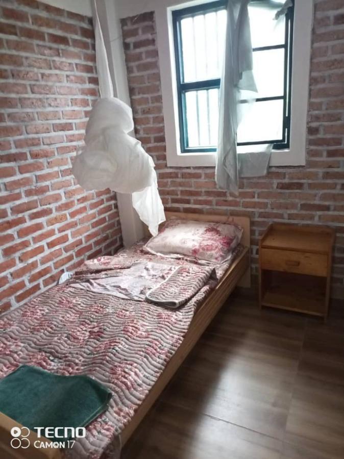Stany'S Apartments Butare ภายนอก รูปภาพ